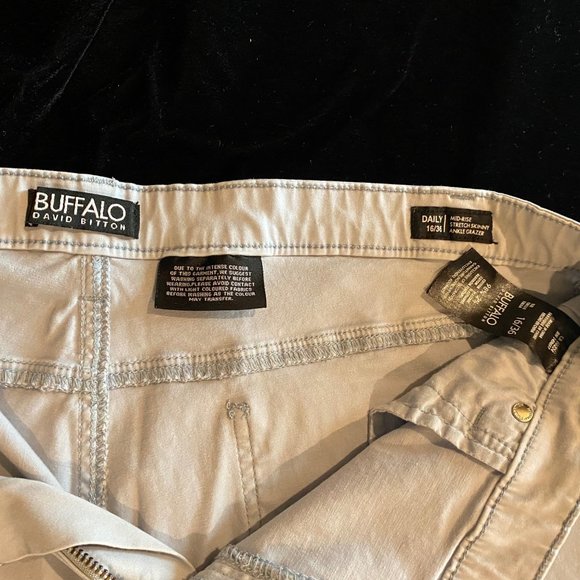 Buffalo David Britton Midrise Ankle pant, Sz 16/36 - Picture 2 of 3